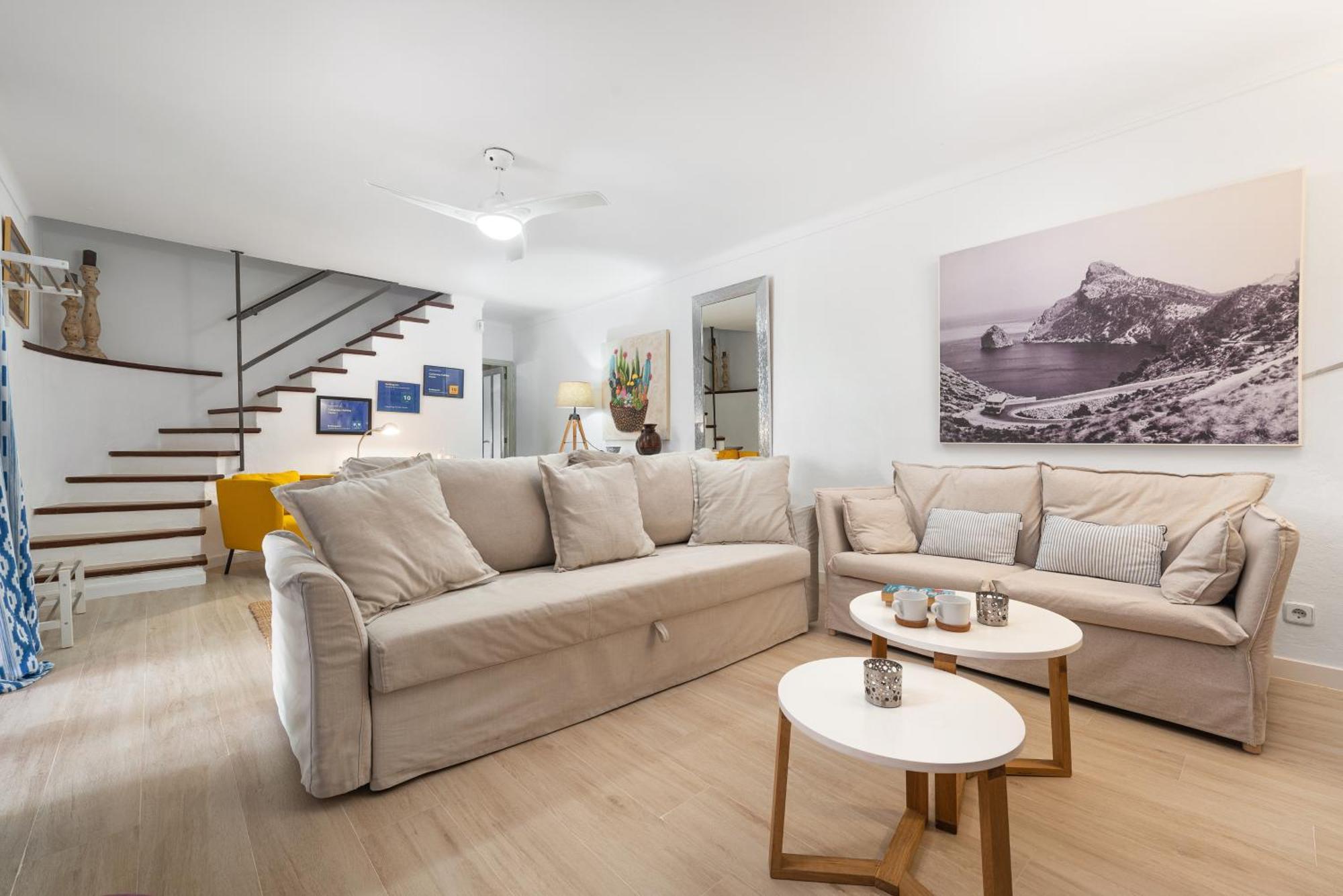 Camproig Holiday Home Alaró Buitenkant foto