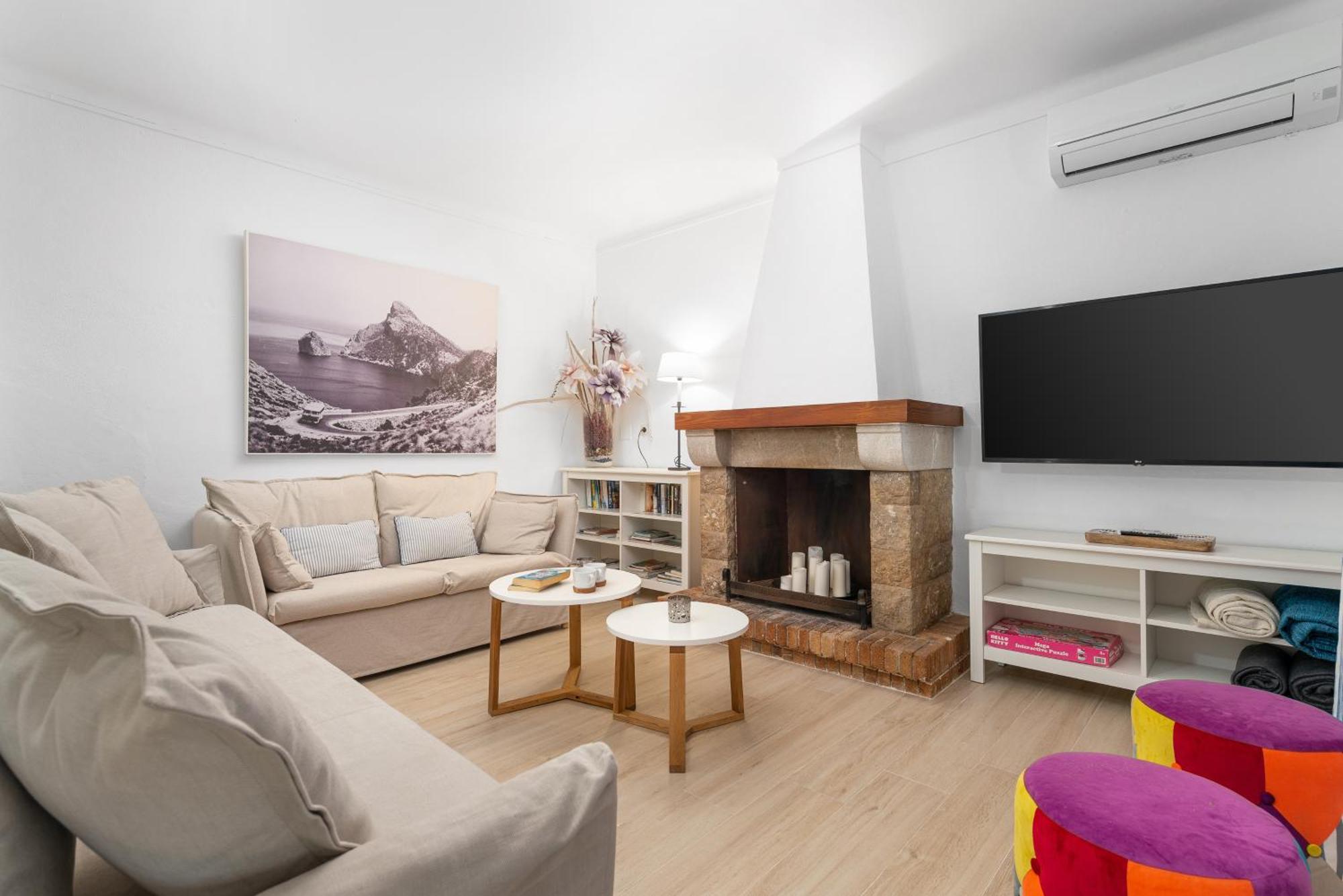 Camproig Holiday Home Alaró Buitenkant foto
